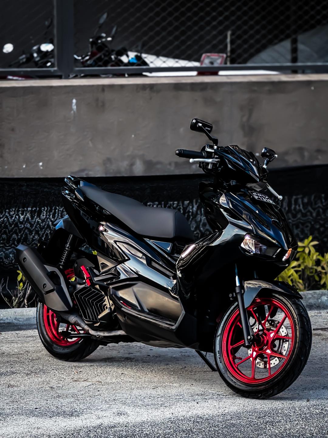 piano black